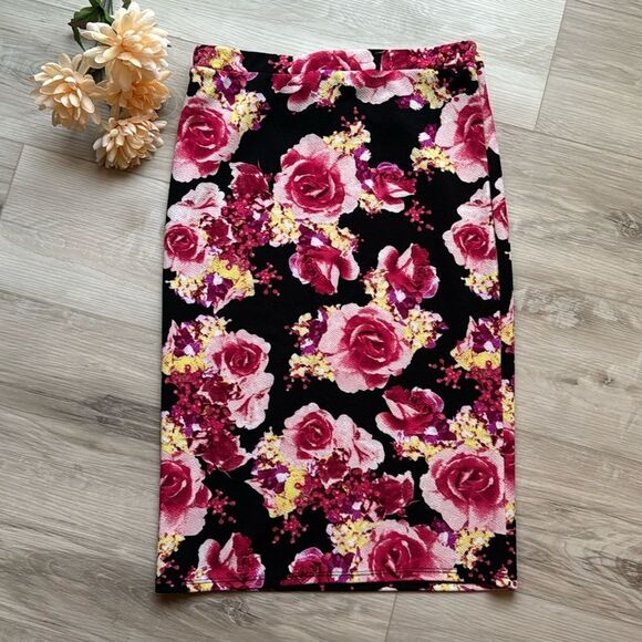 Moa Floral Stretch Skirt Boho Hippie Size Medium - Picture 1 of 3